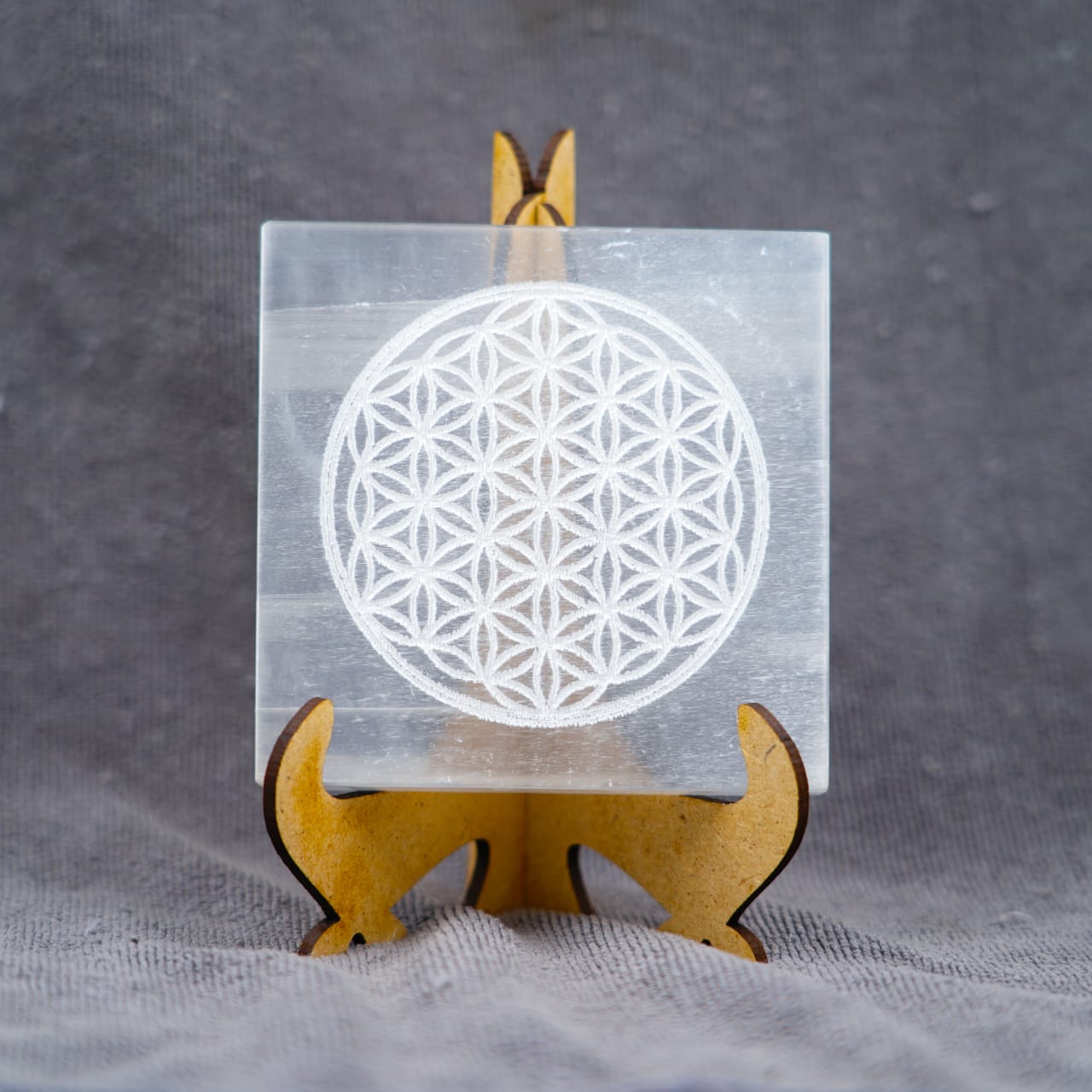 Crystal Heaven Selenite Crystal Charging Plate 3 inch